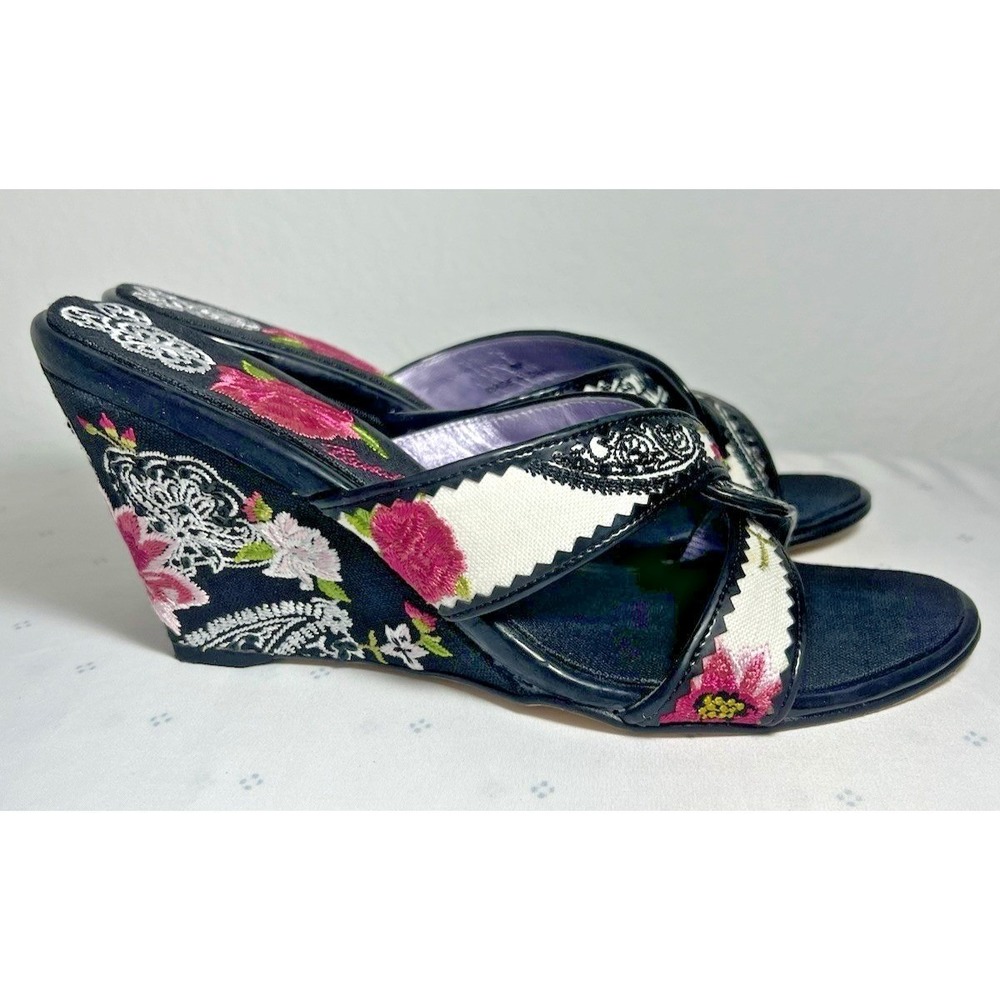 Vintage BEVERLY FELDMAN Floral Wedge Sandals Embroidered High Heels Slip RARE 8 - Picture 6 of 15
